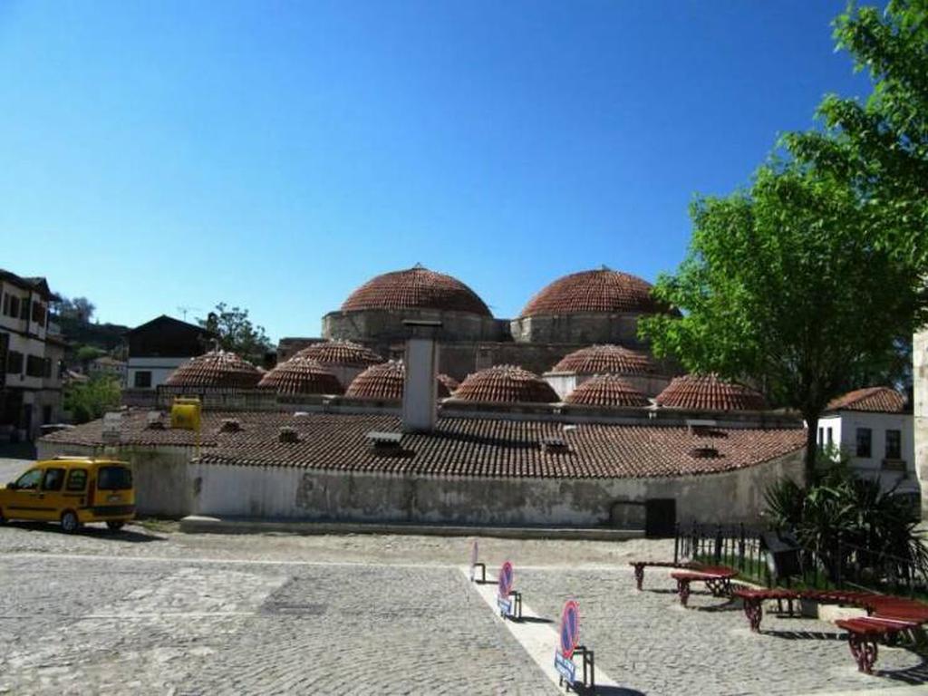Cinci Hamam