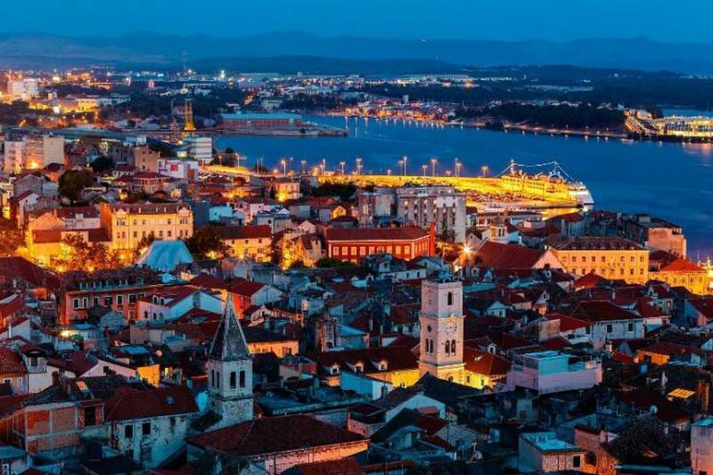 Панорама города