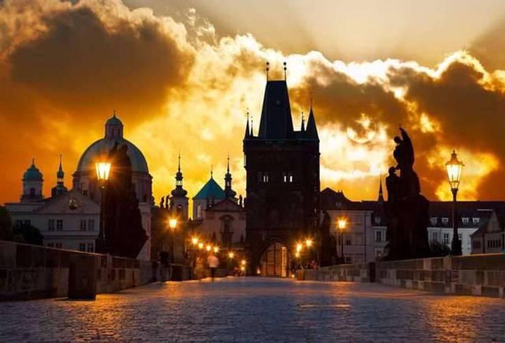 Карлов мост