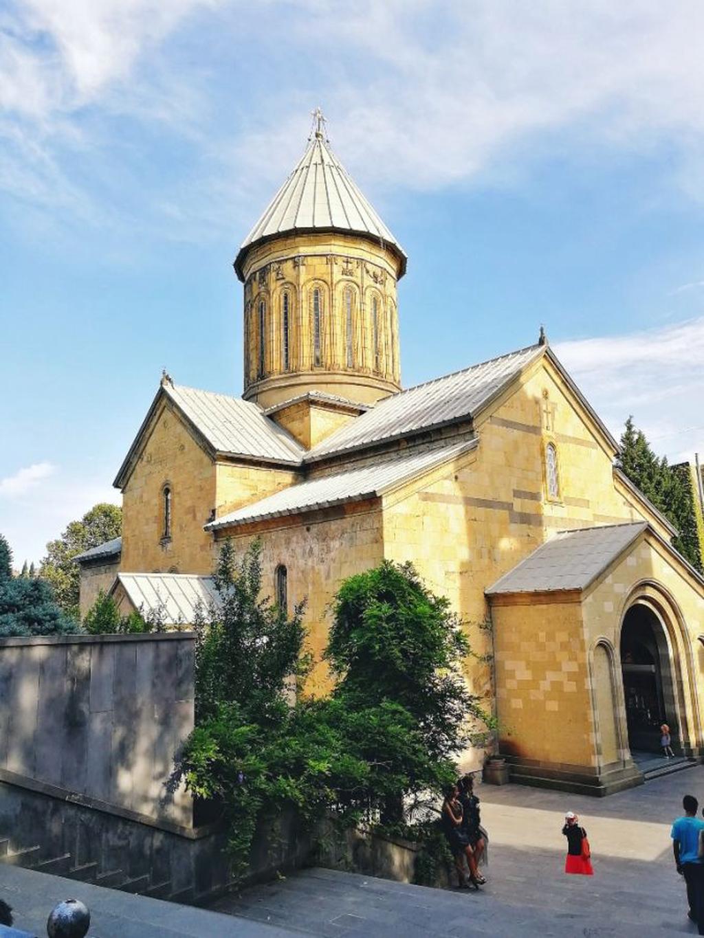 Сиони