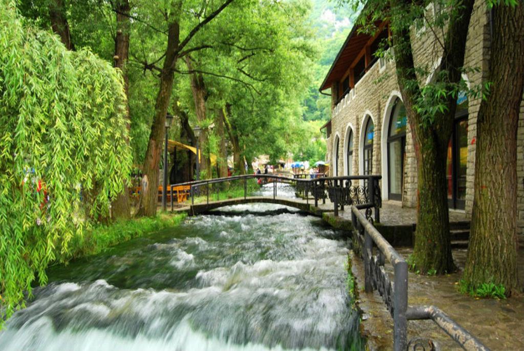Плава Вода (Голубая вода)