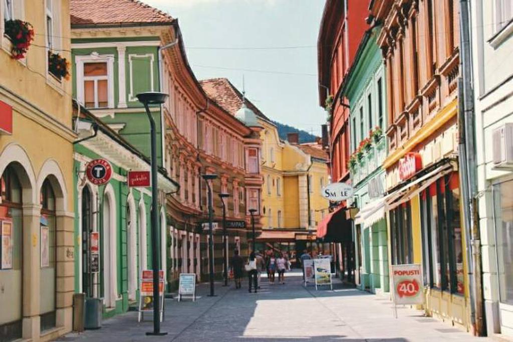На улицах Целе