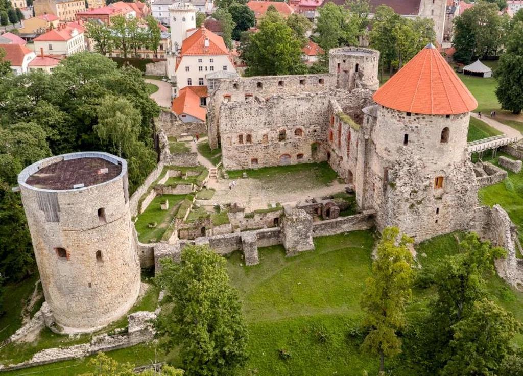 Цесисский замок