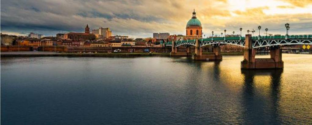 Река Гаррона в Тулузе