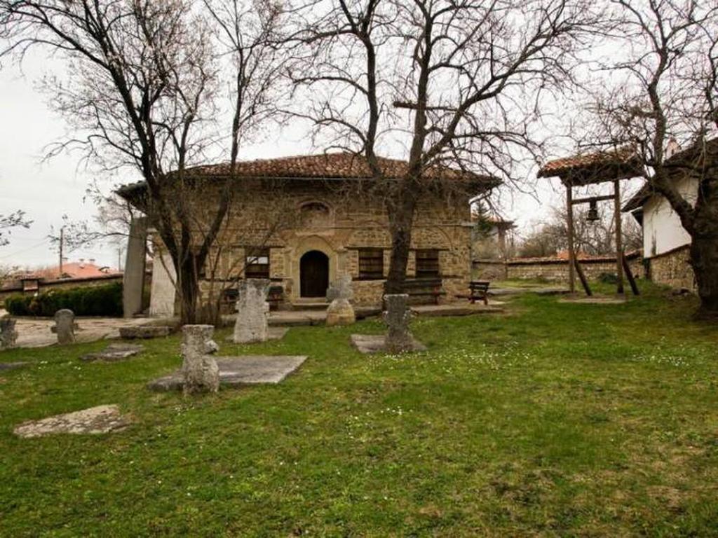 Церковь Рождества Христова в Арбанаси
