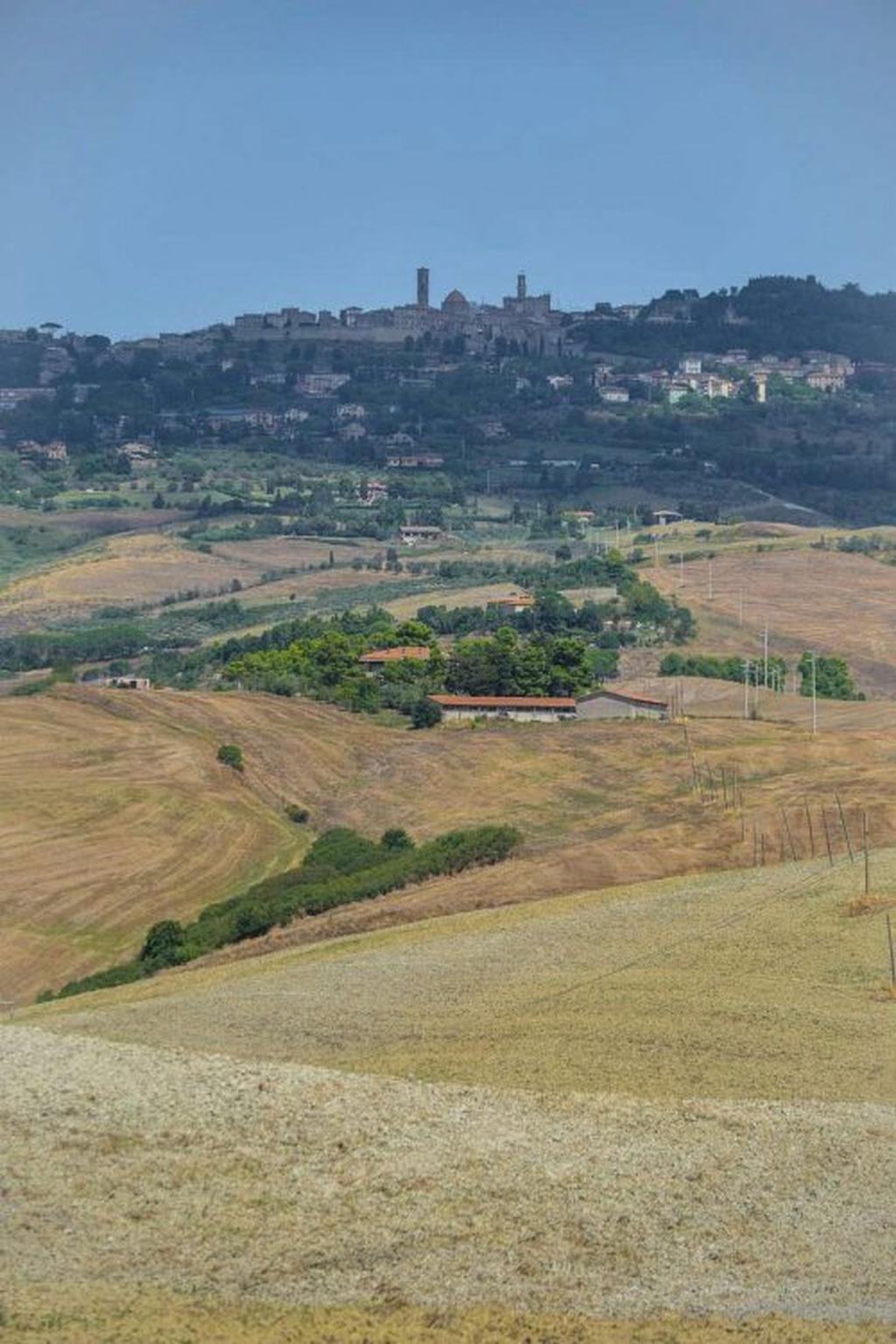 Панорама Вольтерры
