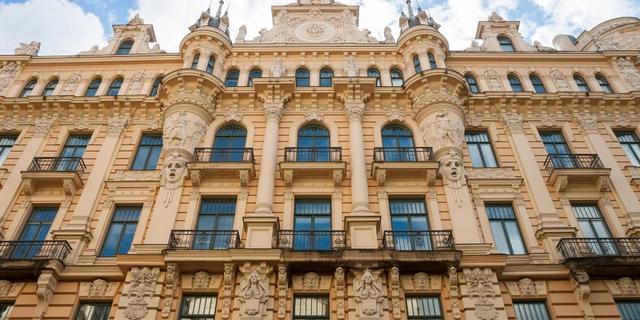 Экскурсия: Большая прогулка по Старой Риге и знакомство с рижским модерном