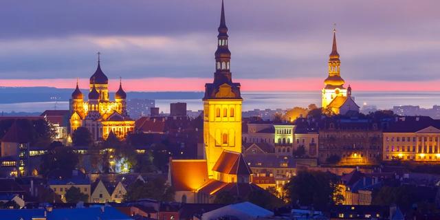 Экскурсия: Легенды Таллина при свете фонаря