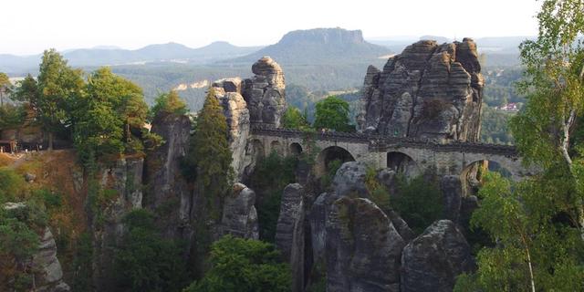 Экскурсия: В Саксонскую Швейцарию — из Дрездена
