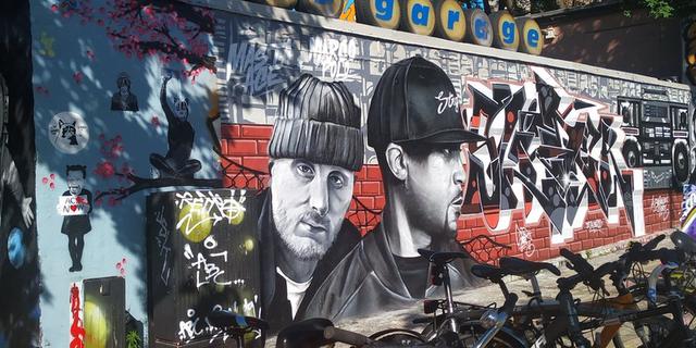 Экскурсия: Бунтарский Дрезден: экскурсия по району Нойштадт