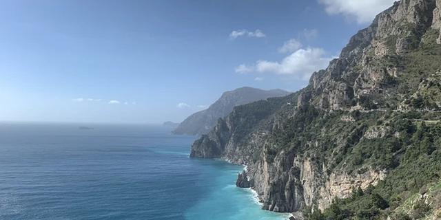 Экскурсия: Из Неаполя вдоль Амальфитанского побережья