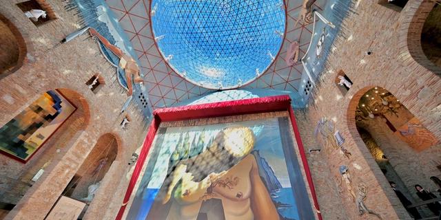 Экскурсия: Театр-музей Сальвадора Дали в Фигерасе глазами искусствоведа