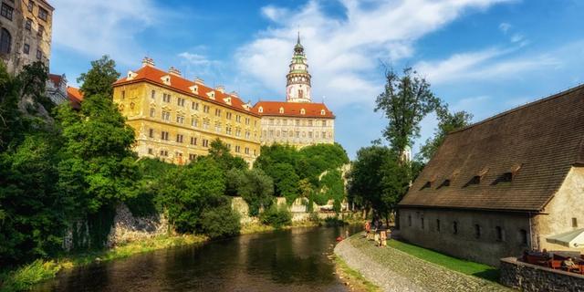 Экскурсия: Чешский Крумлов, «жемчужина Влтавы»