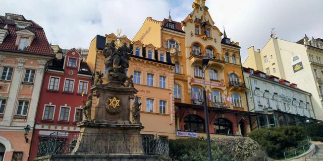 Экскурсия: Из Праги — в роскошные Карловы Вары