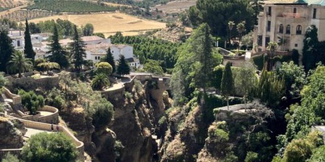 Экскурсия: Ронда — город, рассечённый ущельем