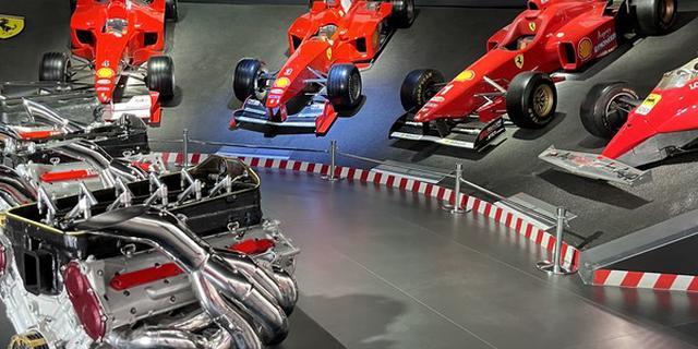 Экскурсия: Феррари бывает только красной