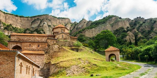 Экскурсия: Мцхета, Шиомгвиме, Уплисцихе — обращение к истокам