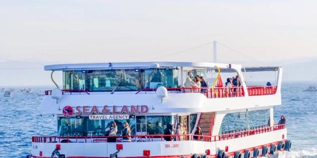 Экскурсия: Морская прогулка по Босфору с аудиогидом