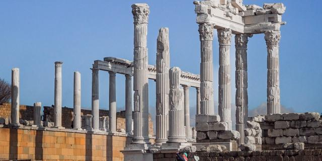 Экскурсия: Античный Пергам и рыбацкий городок Фоча за 1 день!