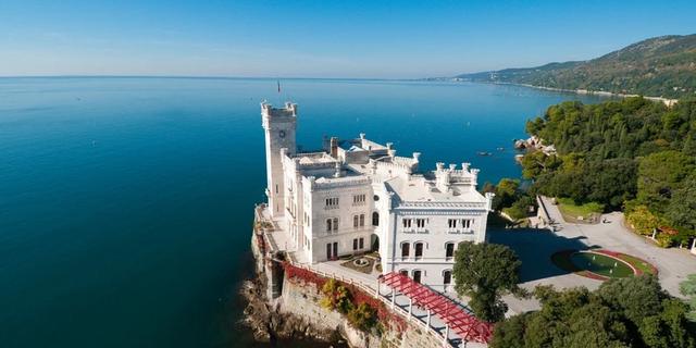 Экскурсия: Мирамаре. Обозревая море