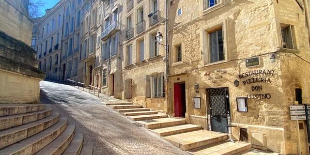 Экскурсия: Средневековый шарм и вино французского юга (18+)