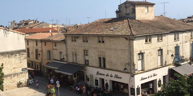 Экскурсия: Эг Морт: крепость, месторождение соли и родина розовых фламинго