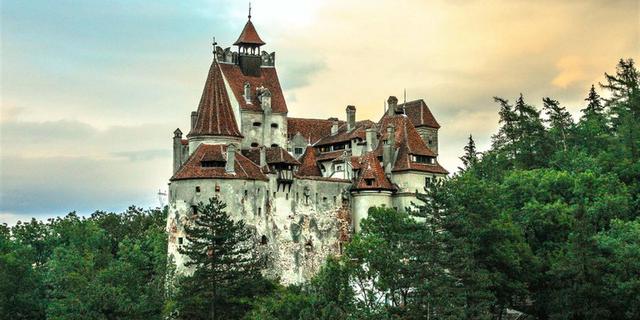 Экскурсия: Замок Дракулы: навстречу приключениям!