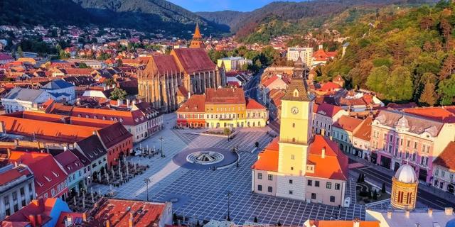 Экскурсия: Знакомьтесь, Брашов!