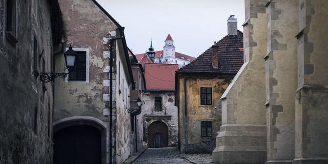 Экскурсия: Старинные легенды Братиславы