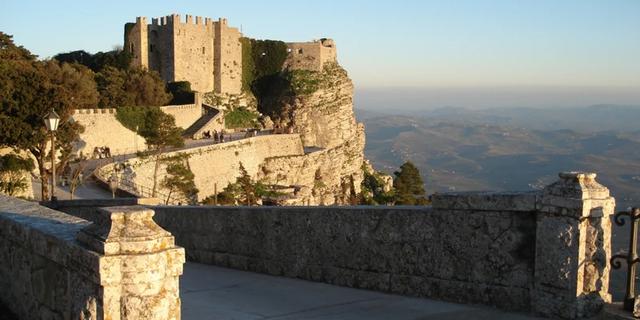 Экскурсия: Эриче и Седжеста: два путешествия во времени на Сицилии