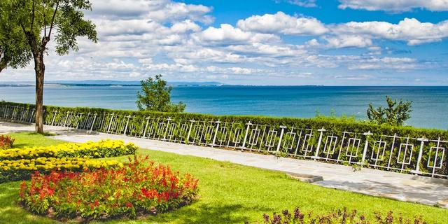 Экскурсия: Выгодный трансфер в Бургасе