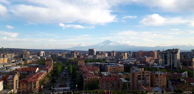 Экскурсия: По Еревану — на автомобиле