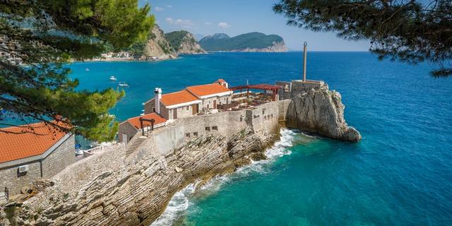 Экскурсия: Уютный Петровац и его окрестности