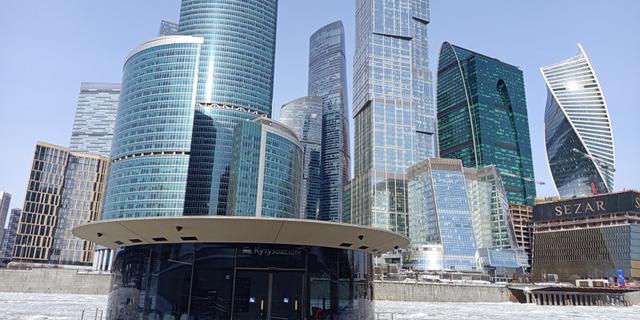 Экскурсия: Путешествие к небоскрёбам Москвы-Сити по реке на аквабусе