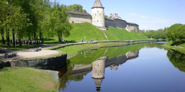 Экскурсия: Псковская крепость: аудиоэкскурсия по набережной вокруг кремля