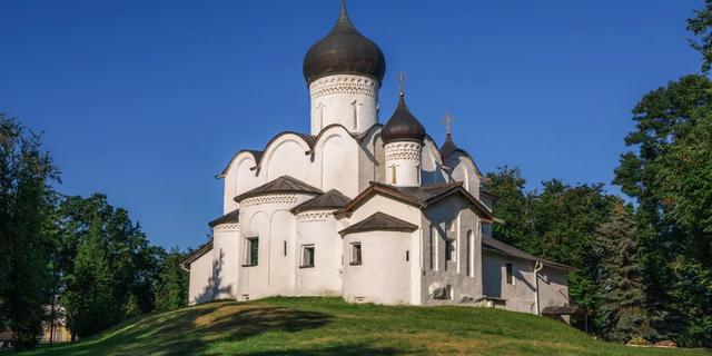 Экскурсия: По Пскову — с архитектором