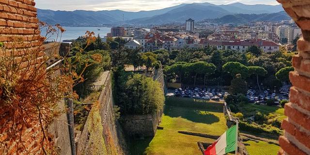 Экскурсия: Савона: город Пап, дворцов и удивительных фактов