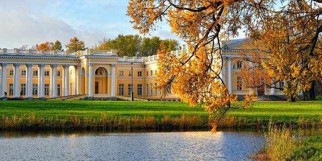 Экскурсия: Путешествие из Петербурга в Царское Село и Александровский дворец