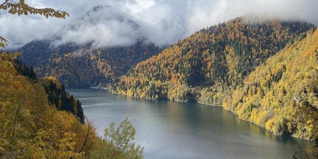 Экскурсия: ﻿Групповая экскурсия по солнечной Абхазии