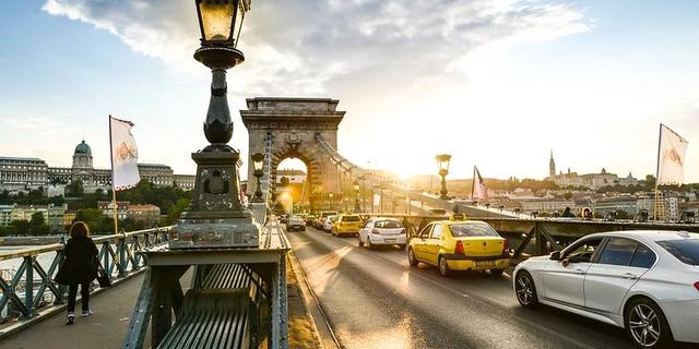 Экскурсия: Трансфер из аэропорта имени Ференца Листа