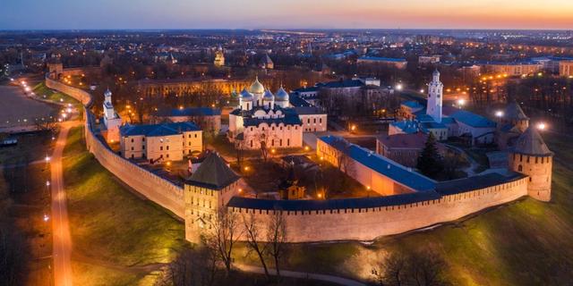 Экскурсия: Великий Новгород на авто!