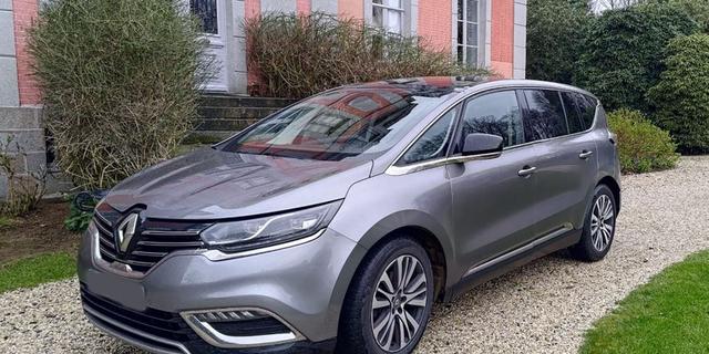 Экскурсия: Трансфер «Аэропорт (Шарль-де-Голль, Орли) — Париж»