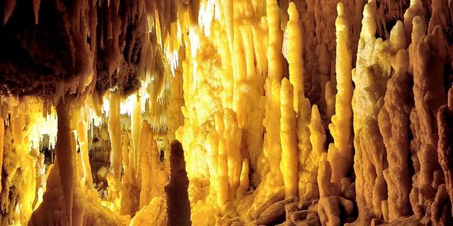 Экскурсия: Гроты Castellana