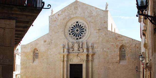 Экскурсия: Истории Отранто