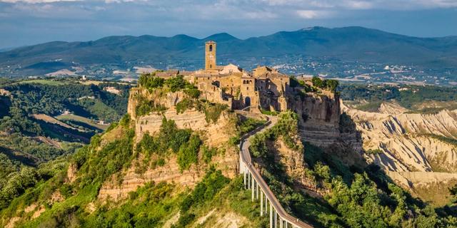 Экскурсия: Путешествие в средневековье: Орвието и Чивита ди Баньреджио