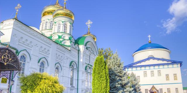 Экскурсия: Культовые места Казани: Вселенский храм, Раифа и Свияжск