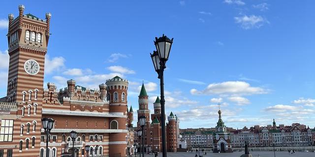 Экскурсия: Архитектурный калейдоскоп: из Казани в Йошкар-Олу