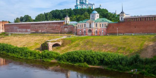 Экскурсия: Смоленск: торгуй, воюй, молись