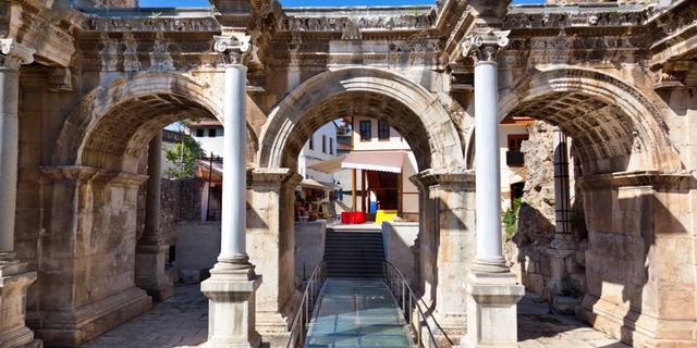 Экскурсия: Из Демре — в Калеичи, сердце старой Антальи