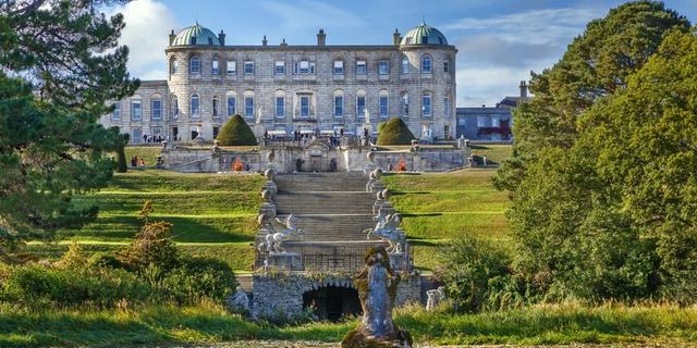 Экскурсия: Сады Пауэрскорт и монастырский город Глендалок